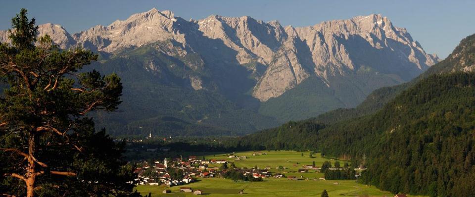Landgasthof Kirchmayer ファルハント エクステリア 写真